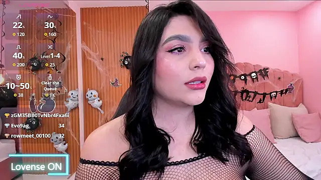 eva sainnt online show from 10/13/25, 03:56