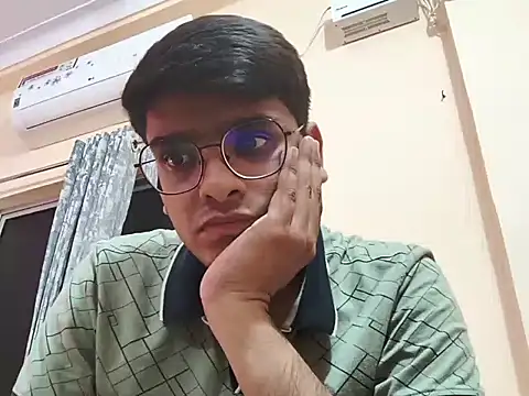 sutfvkii online show from 10/10/25, 12:15