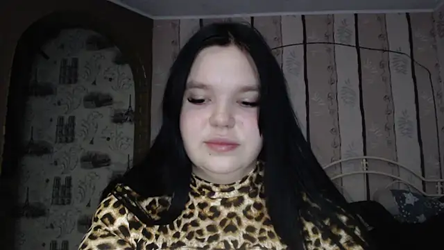 Snapshot of Victoriakot chatting on 03/17/25, 07:35 Victoriakot online show from 03/17/25, 07:35