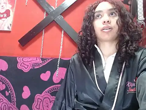 Tracy KS online show from 09/18/25, 02:19