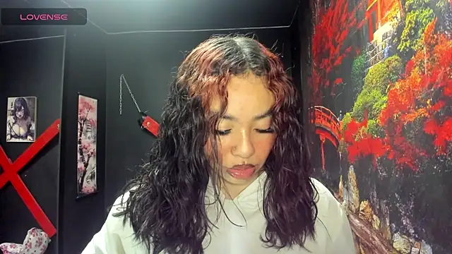 Tracy KS online show from 12/22/25, 07:00