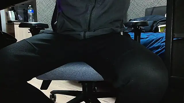 Yoloyo93 online show from 02/14/26, 06:48