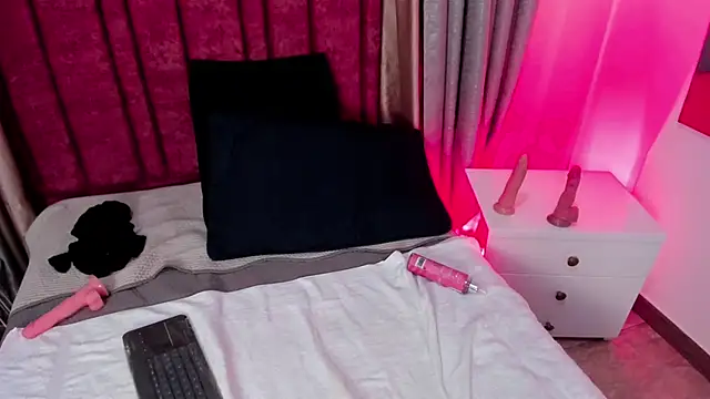 BeckyVidal online show from 03/22/25, 03:30