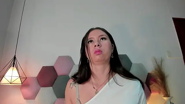 BeckyVidal online show from 09/13/25, 09:25