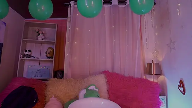 Madison Mayer online show from 03/20/25, 12:22