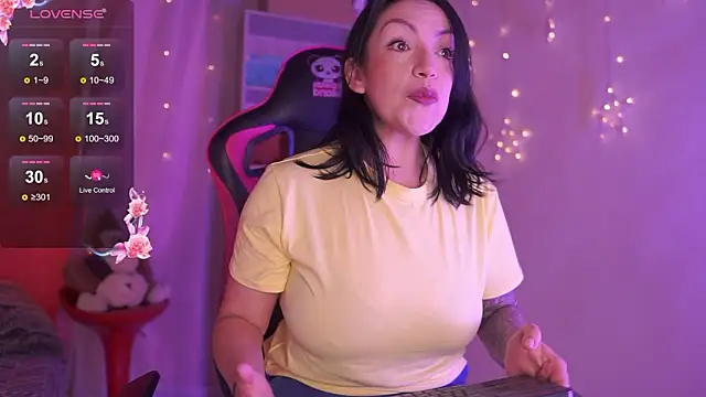 Madison Mayer online show from 02/11/26, 01:16