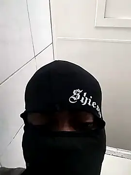 Snapshot of 123skopo chatting on 10/19/25, 11:44 123skopo online show from 10/19/25, 11:44