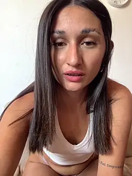 Snapshot of luci_brecman chatting on 01/19/26, 03:27 luci brecman online show from 01/19/26, 03:27