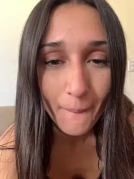 luci brecman online show from 05/17/26, 03:19