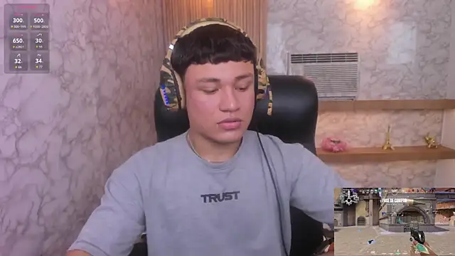 AndrewPeach  online show from 12/22/25, 08:50