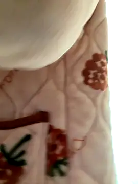 aa520uv online show from 11/25/25, 02:44