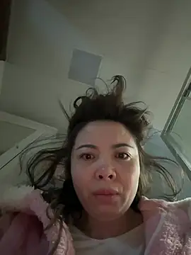 aa520uv online show from 03/03/26, 01:56