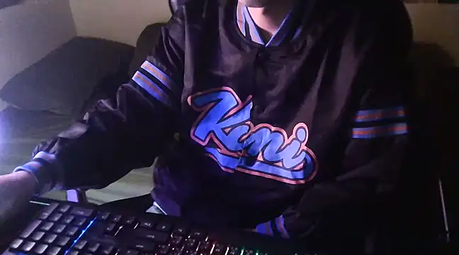 Snapshot of zhezheggin chatting on 03/14/25, 01:57 zhezheggin online show from 03/14/25, 01:57