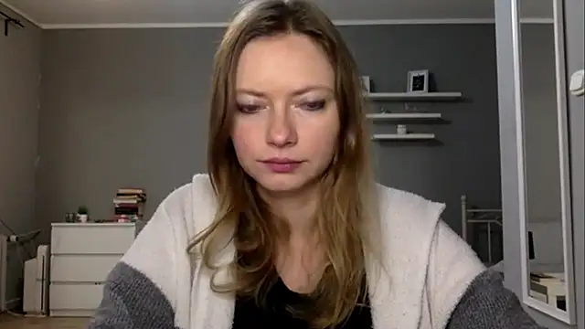 MillieShow online show from 11/23/25, 02:50