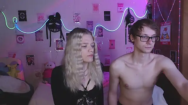 Your Horny Friends online show from 09/12/25, 11:21