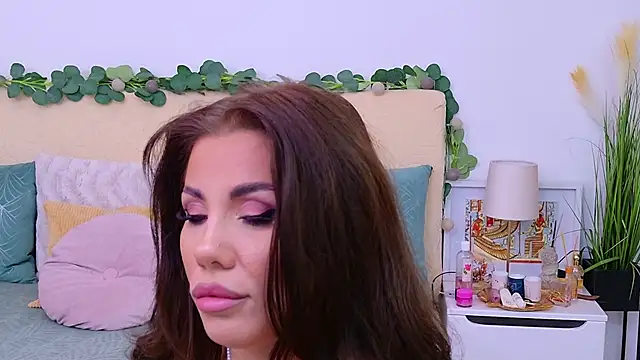 CelineReys online show from 09/12/25, 05:24