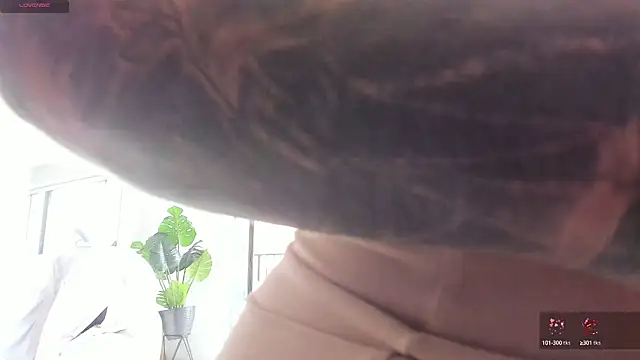 rouse  hallberg online show from 09/22/25, 09:50