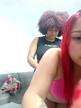 Snapshot of LEIDY_LORENA chatting on 09/27/25, 04:34 LEIDY LORENA online show from 09/27/25, 04:34