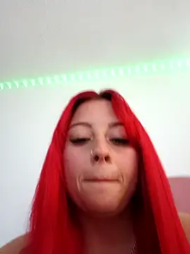 Snapshot of LEIDY_LORENA chatting on 10/25/25, 06:46 LEIDY LORENA online show from 10/25/25, 06:46