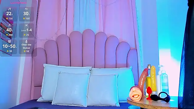 Snapshot of NicoleMadrird chatting on 01/31/26, 07:45 NicoleMadrird online show from 01/31/26, 07:45