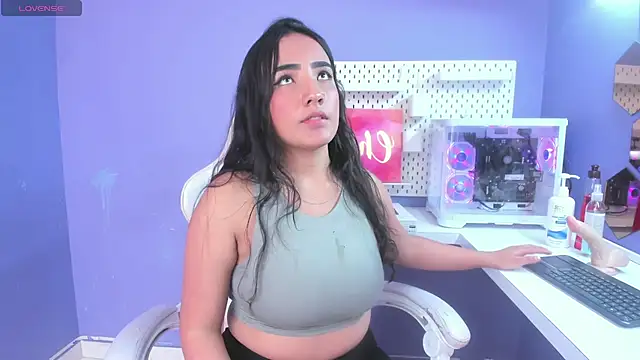 Alice 26  online show from 01/16/26, 03:16