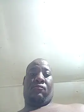 Snapshot of Mmoledi09 chatting on 10/04/25, 11:14 Mmoledi09 online show from 10/04/25, 11:14