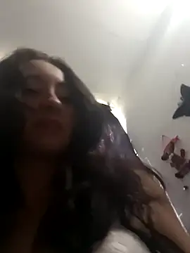 Snapshot of lola3baby chatting on 03/19/25, 06:23 lola3baby online show from 03/19/25, 06:23