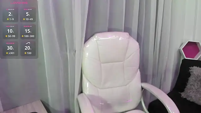 Pretty Johnson  online show from 02/28/26, 11:33