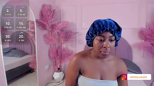 Kendallbleer online show from 09/18/25, 01:24