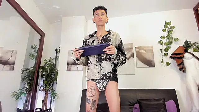 Giotrashy online show from 10/13/25, 08:09