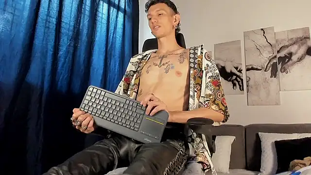 Giotrashy online show from 07/21/26, 08:11