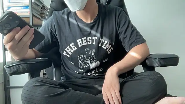 assrkjs1010 online show from 01/14/26, 01:33