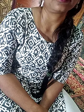 Shalini telugu09 online show from 11/26/25, 07:53