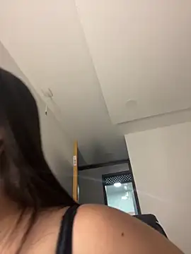 Saanvi21 online show from 02/26/26, 01:48