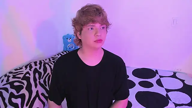 adam angelssss online show from 02/08/26, 04:16