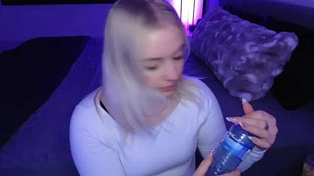 margot robbie7 online show from 02/11/26, 11:43