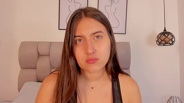 Hanna Evans   online show from 09/26/25, 12:31