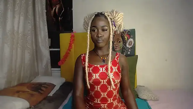 Snapshot of blackrose001 chatting on 07/18/26, 08:12 blackrose001 online show from 07/18/26, 08:12