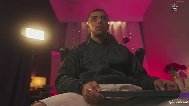 Colstorw  online show from 02/11/26, 09:58