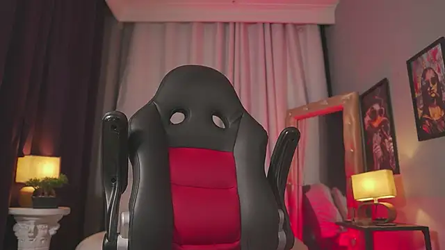 Colstorw  online show from 04/18/26, 09:57