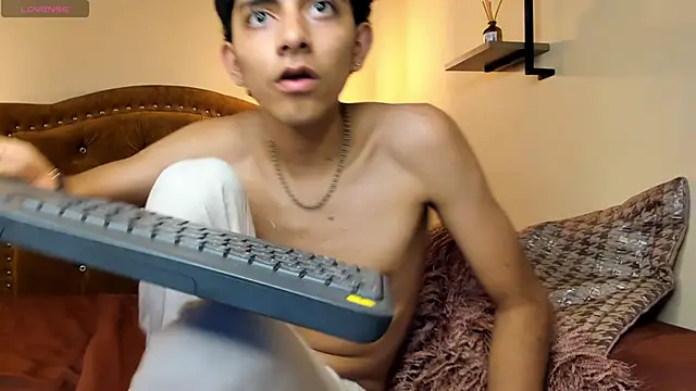 Matty Sparkk online show from 03/22/25, 07:20