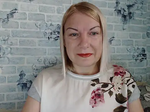 Lillia Ray online show from 09/20/25, 06:25