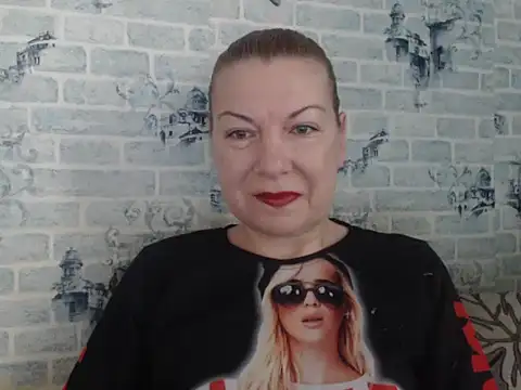 Lillia Ray online show from 01/13/26, 09:47