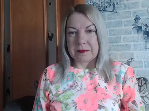 Lillia Ray online show from 04/06/26, 06:58