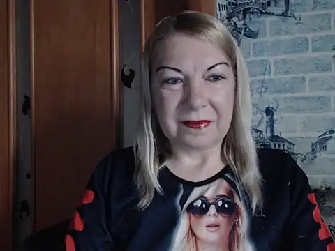 Snapshot of Lillia_Ray chatting on 05/13/26, 07:06 Lillia Ray online show from 05/13/26, 07:06