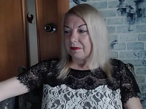Snapshot of Lillia_Ray chatting on 06/03/26, 02:33 Lillia Ray online show from 06/03/26, 02:33