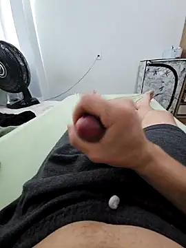 Snapshot of chrisss6674 chatting on 09/23/25, 11:46 chrisss6674 online show from 09/23/25, 11:46