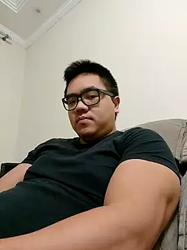 awesometeacher33 online show from 09/28/25, 04:40