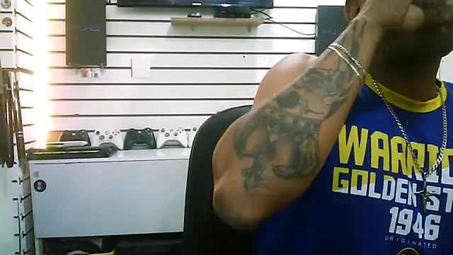 membro destruidor online show from 11/12/25, 03:34