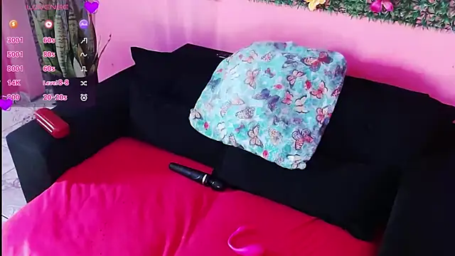 DianaGom online show from 10/11/25, 11:53